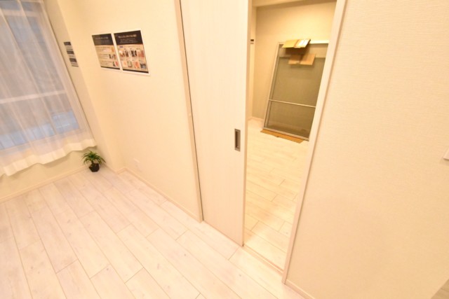 エクセレンス池袋 洋室