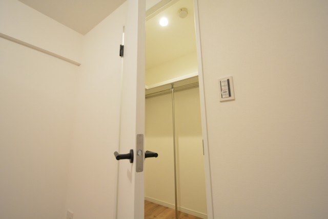 ファミール浜園 洋室3