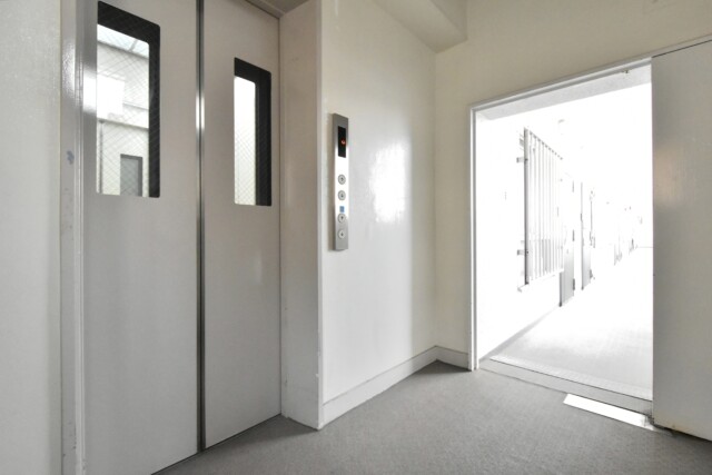 ニックハイム中目黒 玄関・廊下
