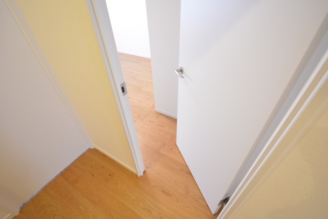 ファミール浜園 洋室2