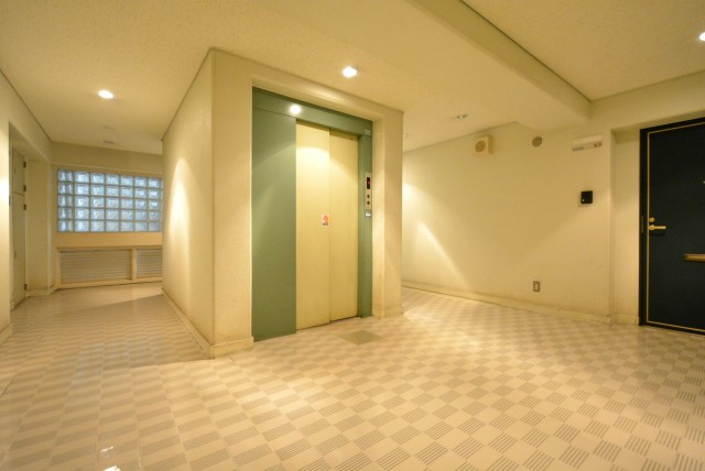 東池袋ハイツ壱番館 玄関