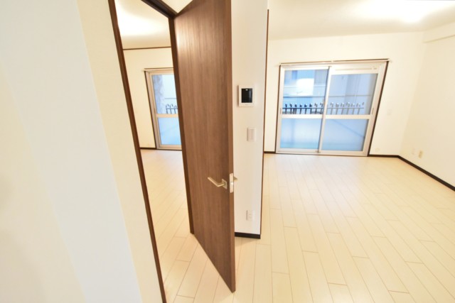 秀和築地レジデンス 洋室