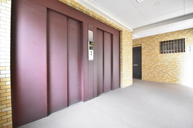 マンション小石川台 玄関