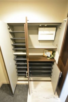 東池袋ハイツ壱番館 玄関