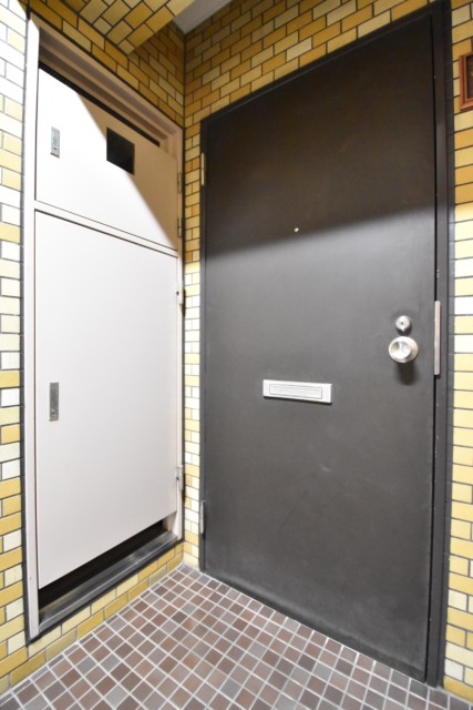 マンション小石川台 玄関