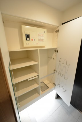 THEパームス渋谷常盤松 玄関