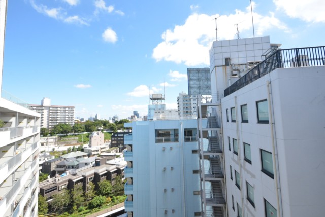 駒場ネオパレス バルコニー 駒場ネオパレス バルコニー