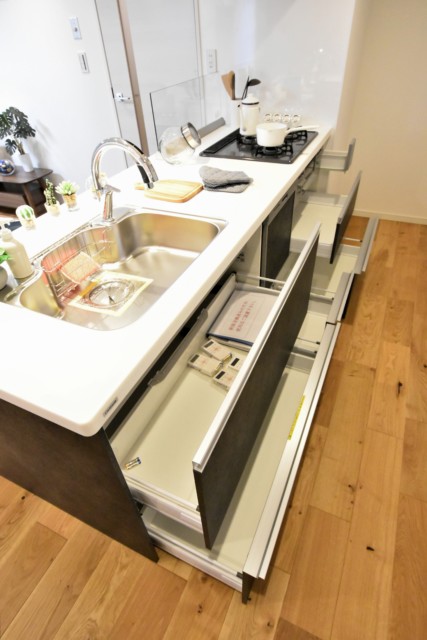 ブロードウェイ キッチン