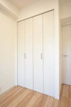 南烏山パーク・ホームズ 洋室2