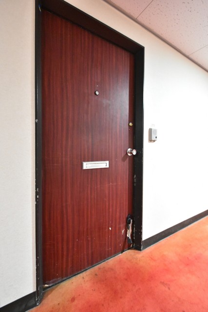 ブロードウェイ 玄関