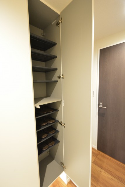 藤和護国寺コープ 玄関