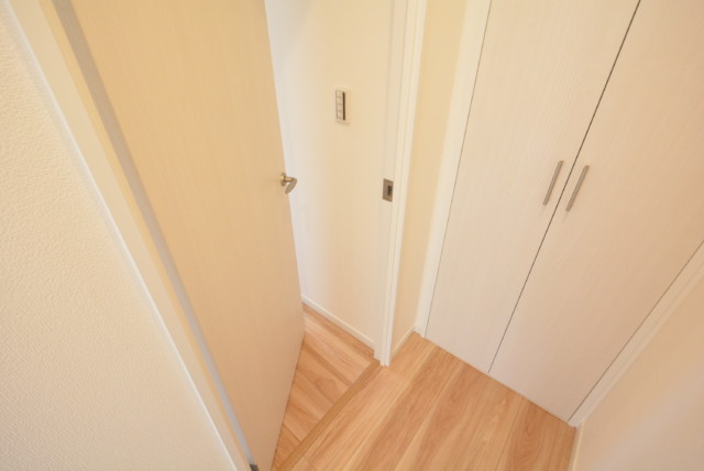 南烏山パーク・ホームズ 洋室2