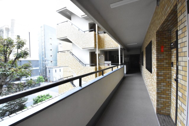 マンション小石川台 玄関