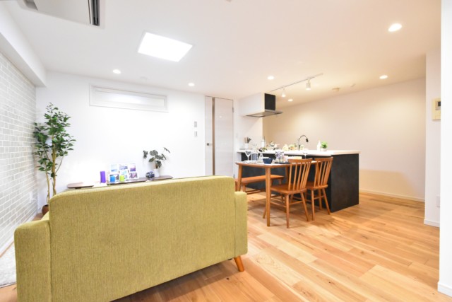 ブロードウェイ LDK