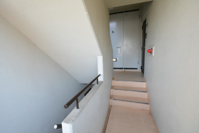 南烏山パーク・ホームズ 玄関