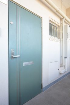 駒場ネオパレス 玄関 駒場ネオパレス 玄関