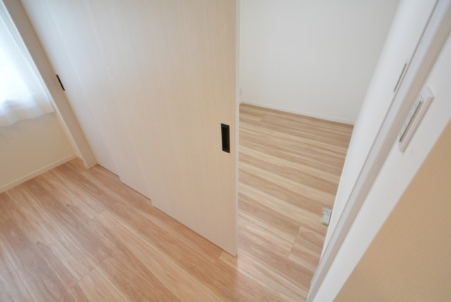 上馬ハイホーム 洋室2