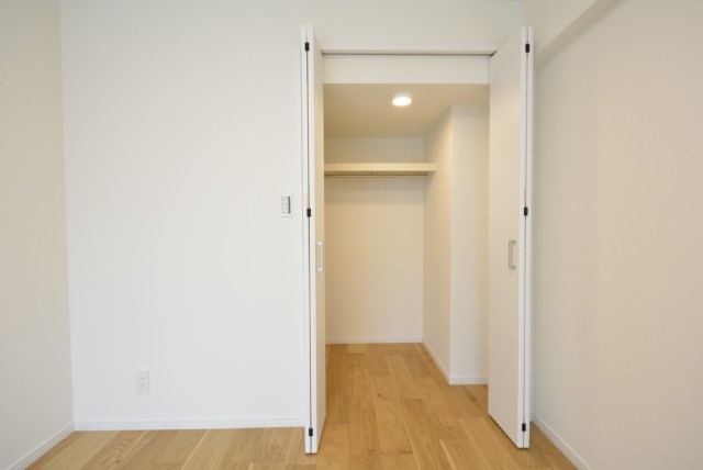 ライオンズマンション護国寺 洋室1