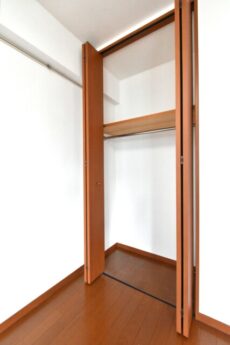 クレストフォルム田町ベイサイドコート LDK
