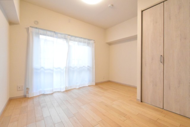 ニュー池尻マンション 洋室