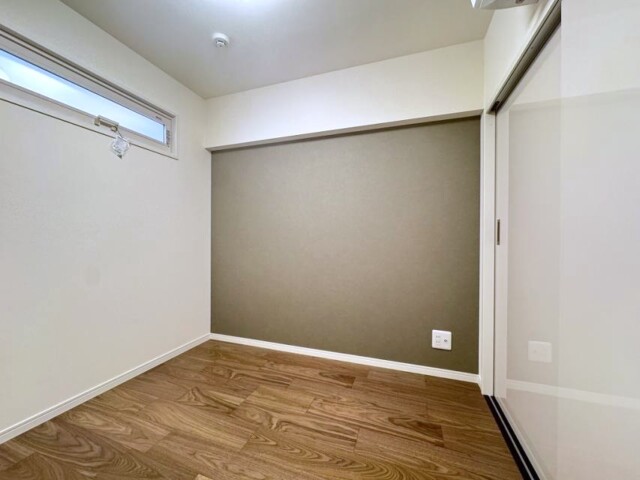 上町マンション 洋室1