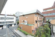 ハイツ千駄ヶ谷 バルコニー