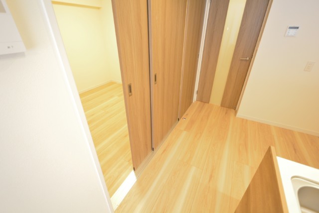 初台中央マンション 洋室2