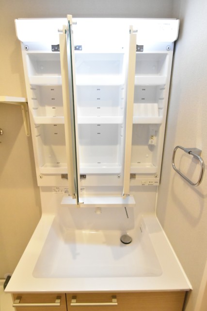 新大橋永谷マンション 洗面室