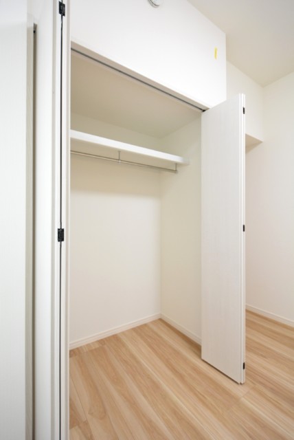 上馬ハイホーム 洋室1