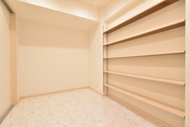 川口アパートメント 洋室