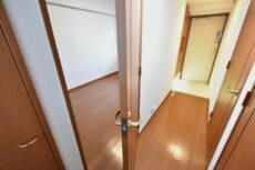 クレストフォルム田町ベイサイドコート 洋室2