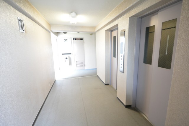 飯田橋第一パークファミリア 玄関