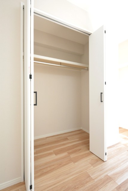 上馬ハイホーム 洋室2