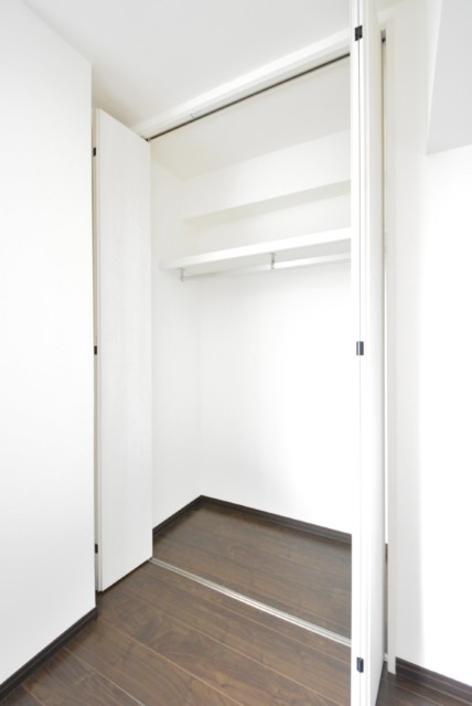 馬事公苑前ハイム 洋室2