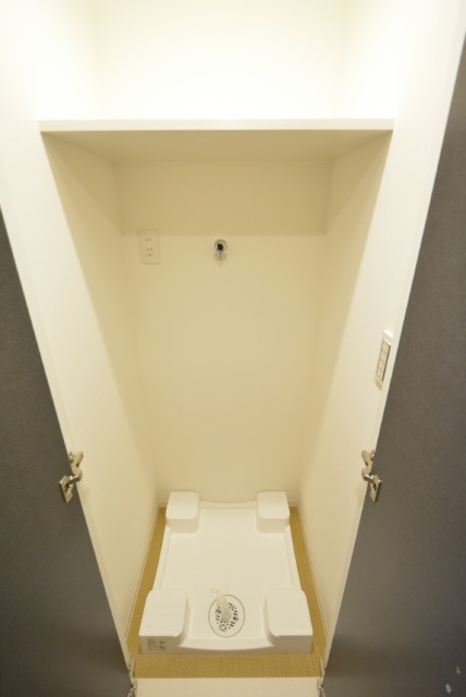 初台中央マンション (48)洗濯機スペース