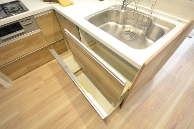 初台中央マンション キッチン