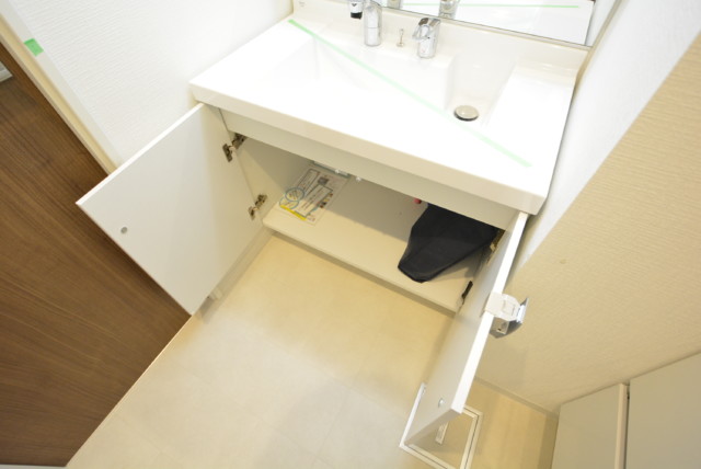 三軒茶屋ターミナルビル 洗面室