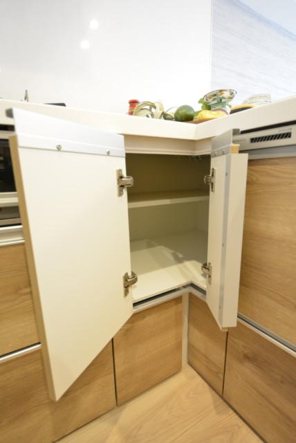 初台中央マンション キッチン