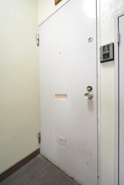 上馬ハイホーム 玄関