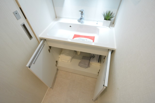 初台中央マンション 洗面室