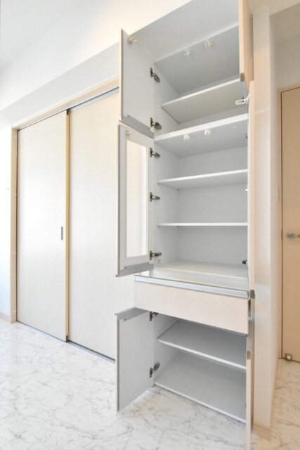 川口アパートメント LDK