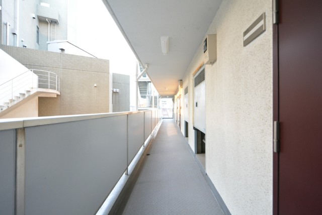 渋谷藤和コープ 玄関