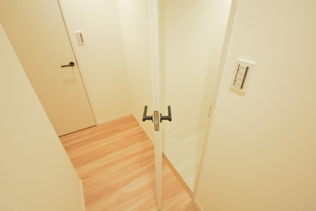 上馬ハイホーム 廊下WIC