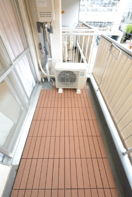 ハイツ千駄ヶ谷 バルコニー