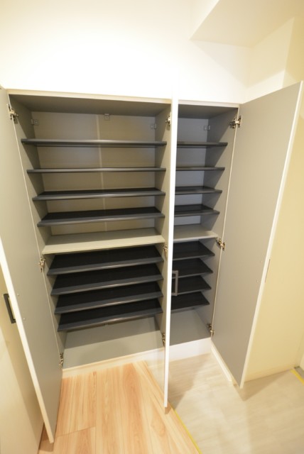 上馬ハイホーム 玄関