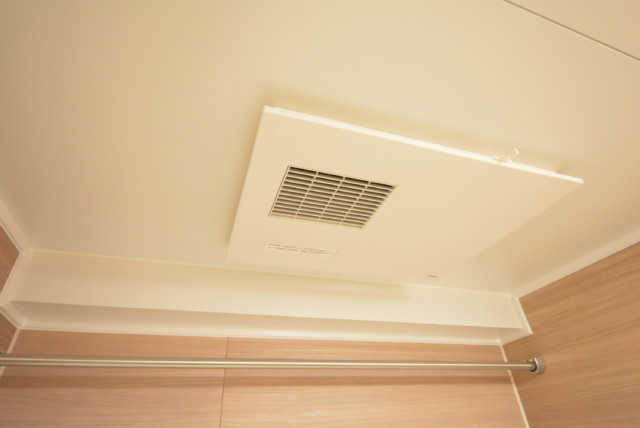 初台中央マンション 浴室