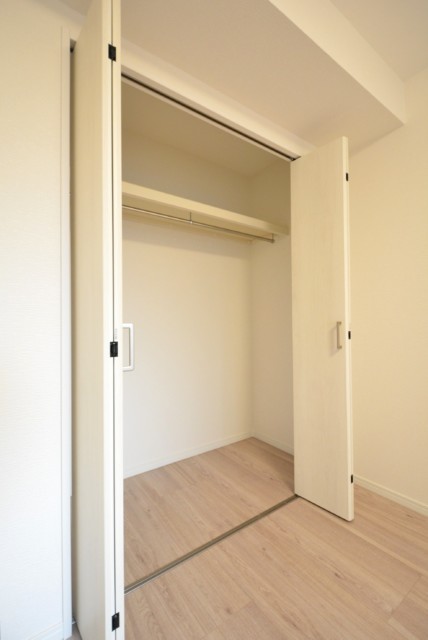 初台中央マンション 洋室1