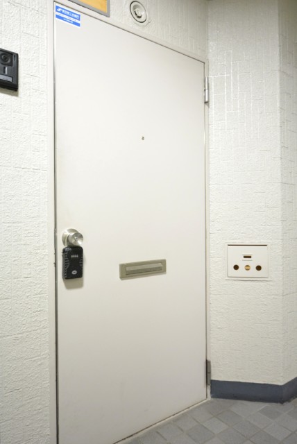 代々木スカイハイツ 玄関