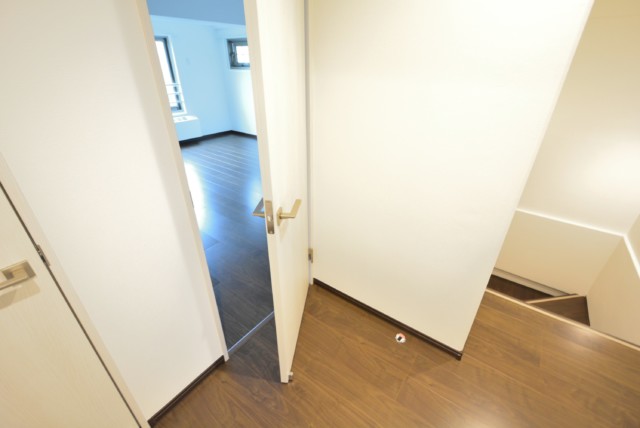 馬事公苑前ハイム 洋室3