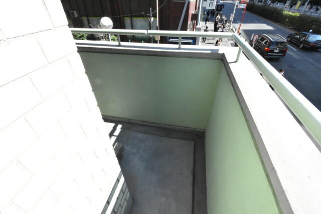 アルテール新宿 バルコニー